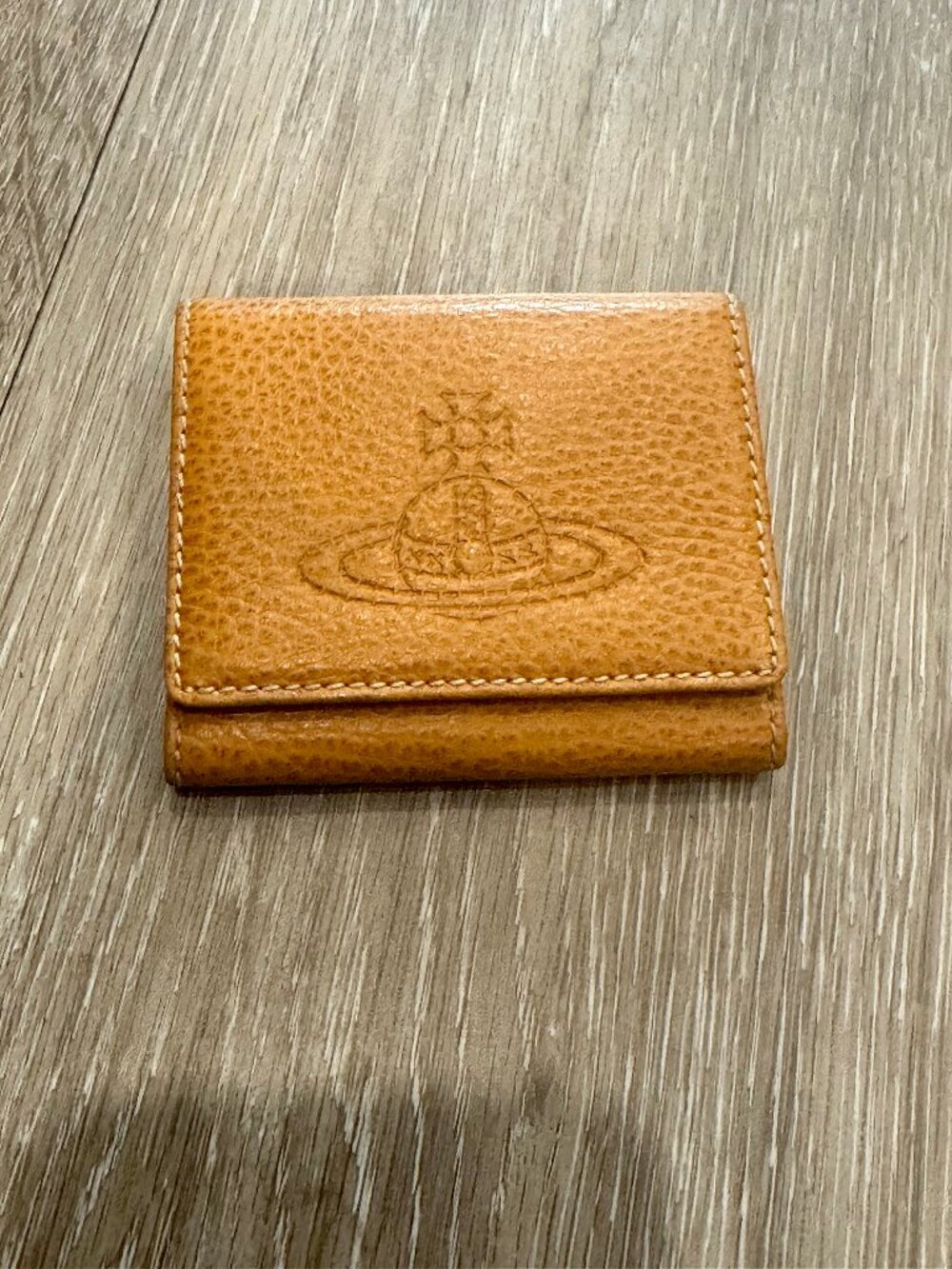 Vivienne Westwood Vintage Embossed Orb Leather Coin Purse – Tan / Mustard Yellow